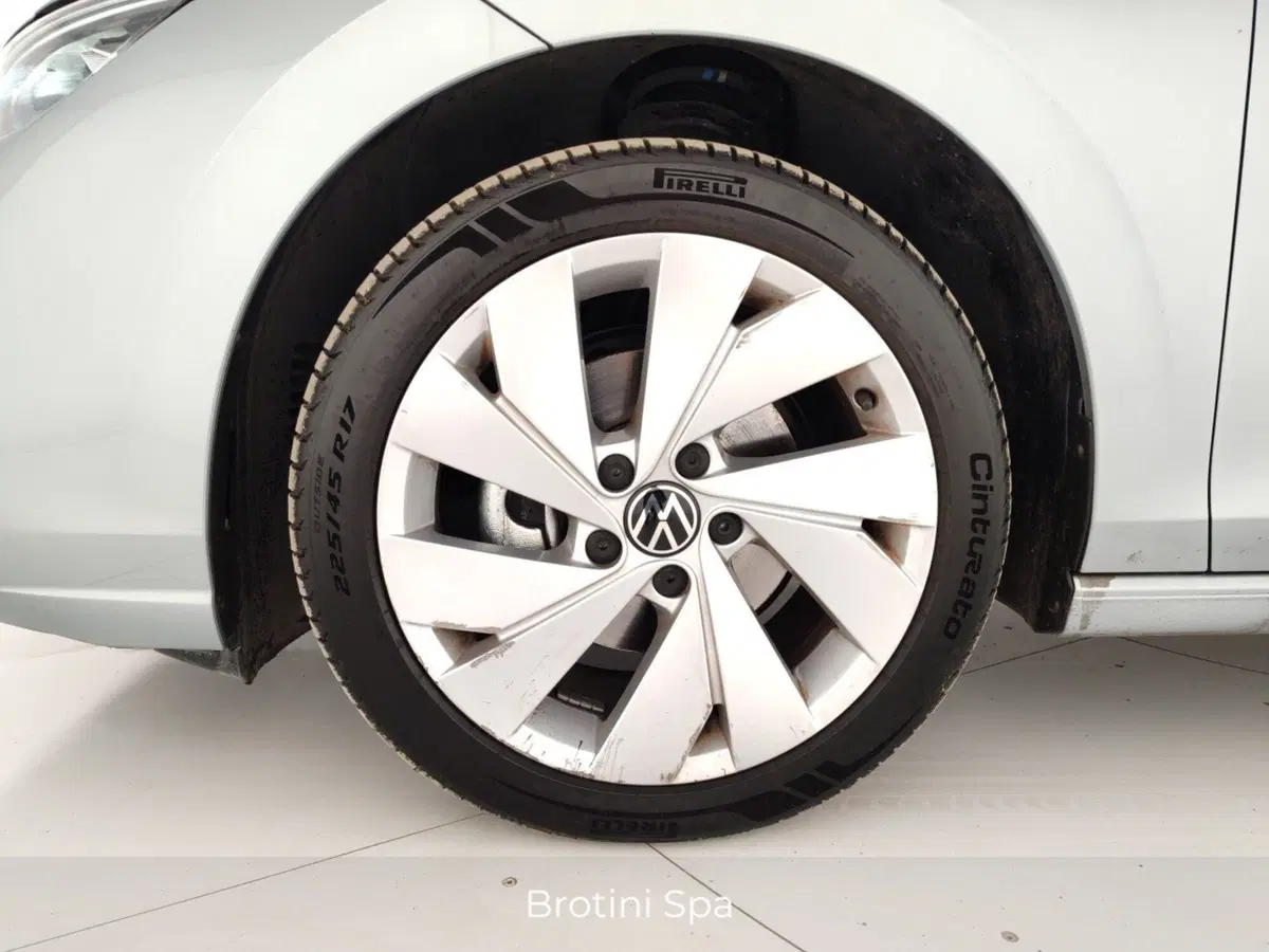 Volkswagen Golf usata a La Spezia (6)