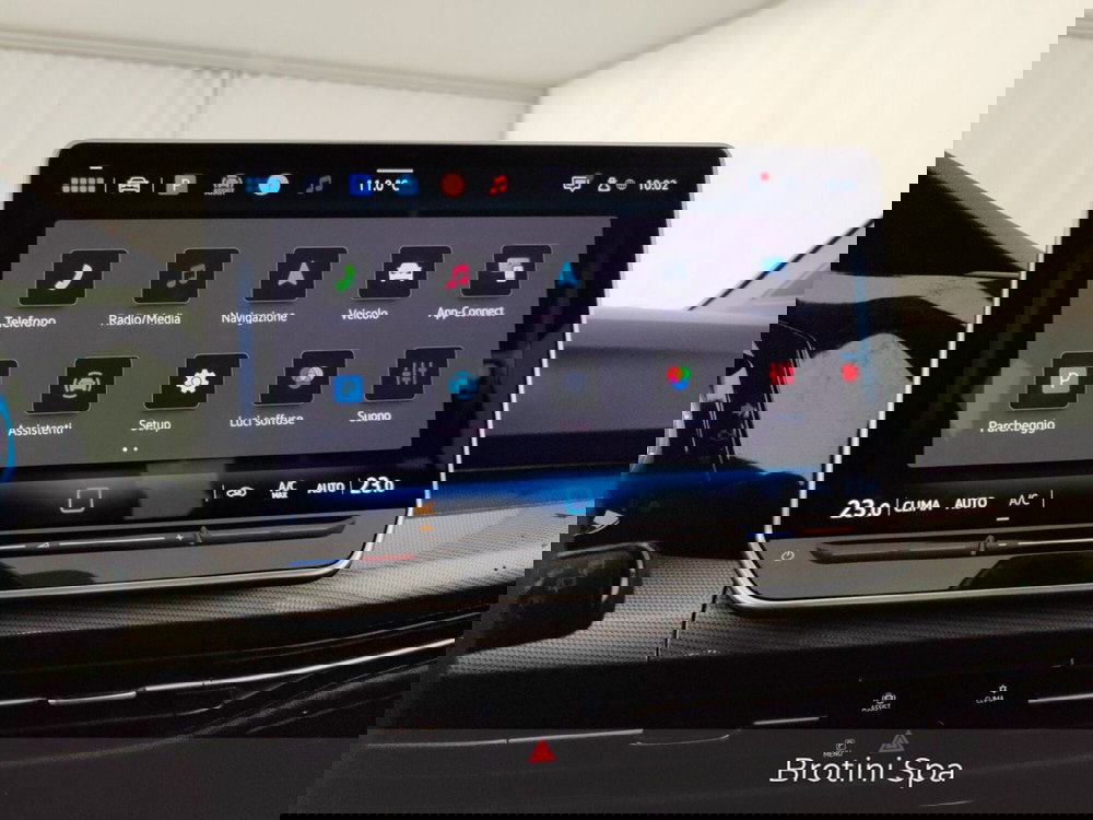 Volkswagen Golf usata a Massa-Carrara (13)