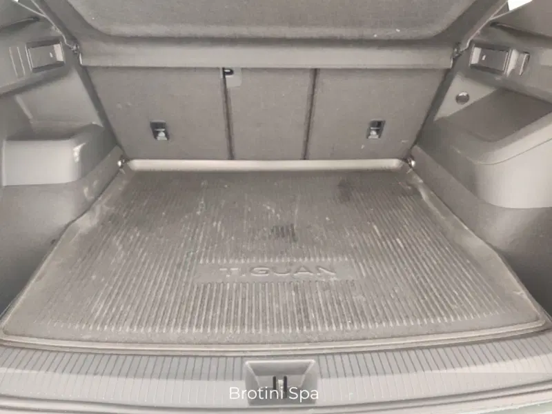 Volkswagen Tiguan usata a Massa-Carrara (13)