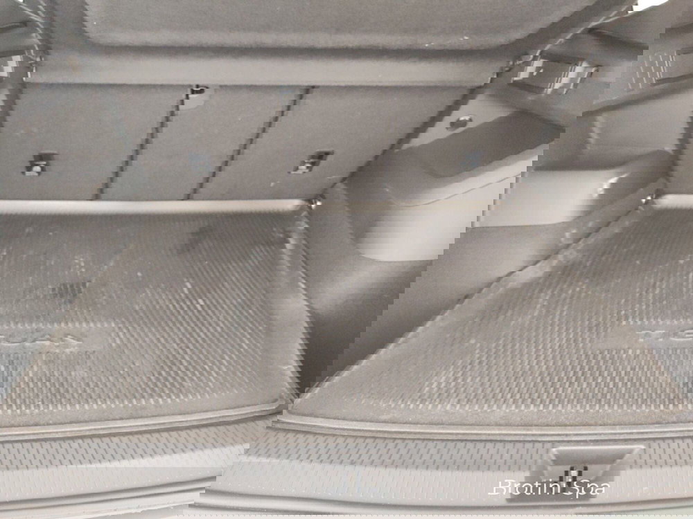 Volkswagen Tiguan usata a Massa-Carrara (13)