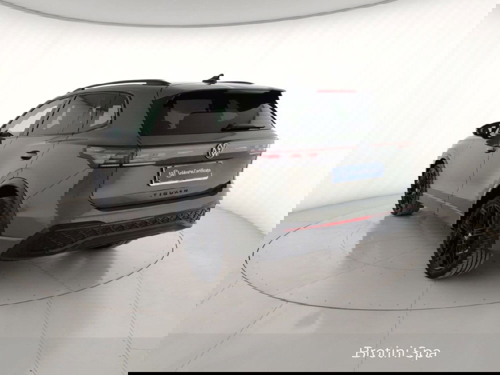 Volkswagen Tiguan usata a Massa-Carrara (2)