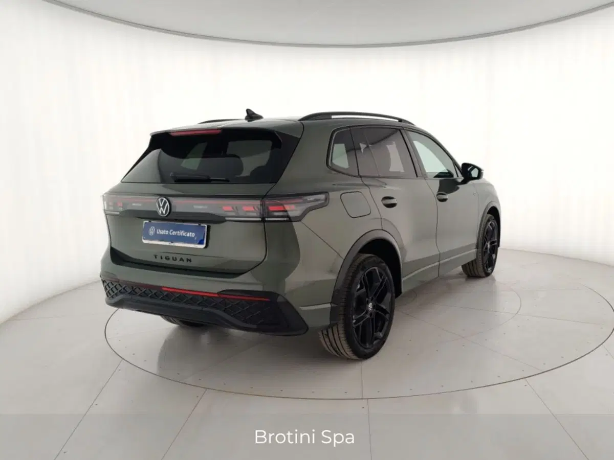 Volkswagen Tiguan usata a Massa-Carrara (3)