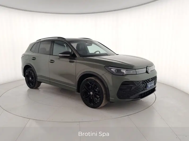 Volkswagen Tiguan usata a Massa-Carrara (4)