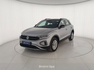 Volkswagen T-Roc 2.0 tdi Life 115cv del 2025 usata a Massa