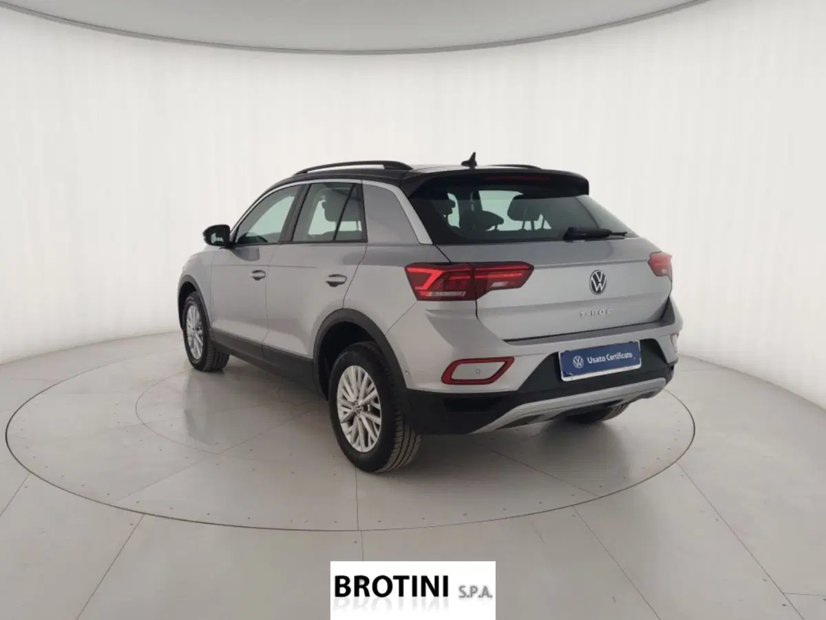 Volkswagen T-Roc usata a Massa-Carrara (2)