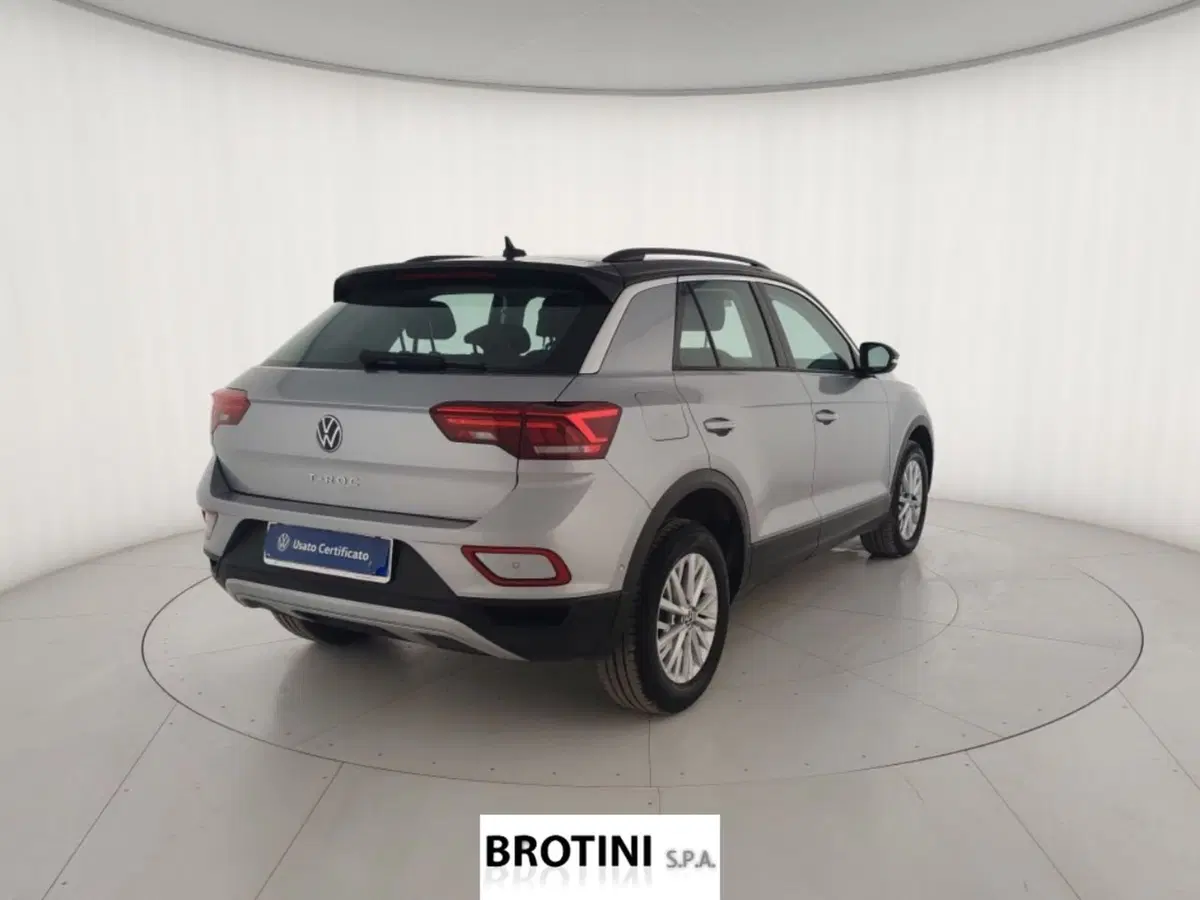 Volkswagen T-Roc usata a Massa-Carrara (3)