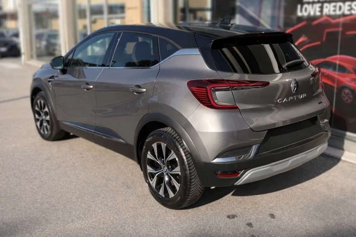 Renault Captur usata a Rimini (5)