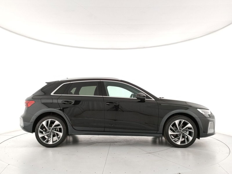 Audi A3 allstreet usata a Napoli (3)