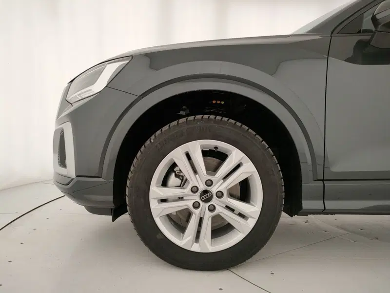 Audi Q2 usata a Napoli (6)