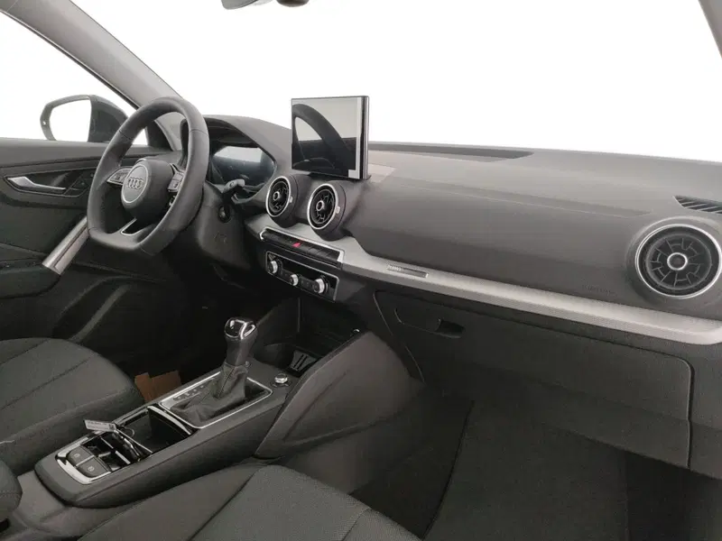 Audi Q2 usata a Napoli (7)