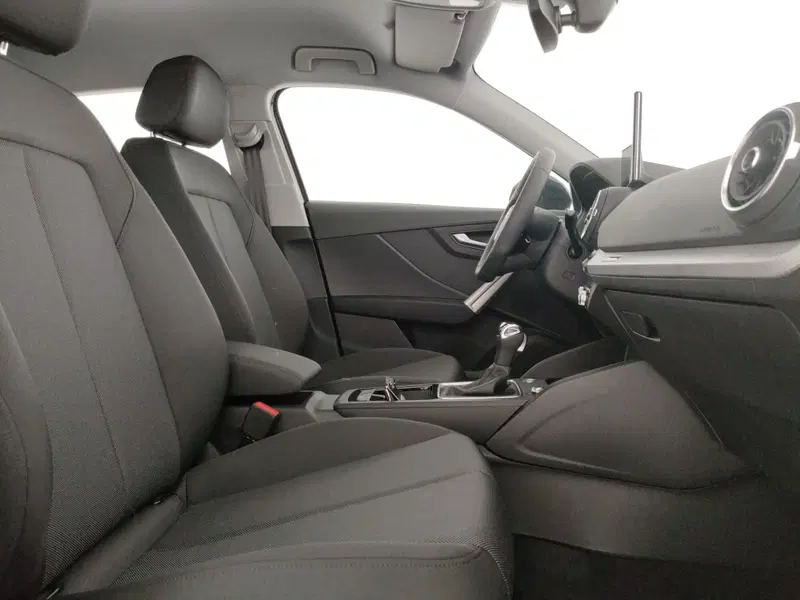 Audi Q2 usata a Napoli (8)