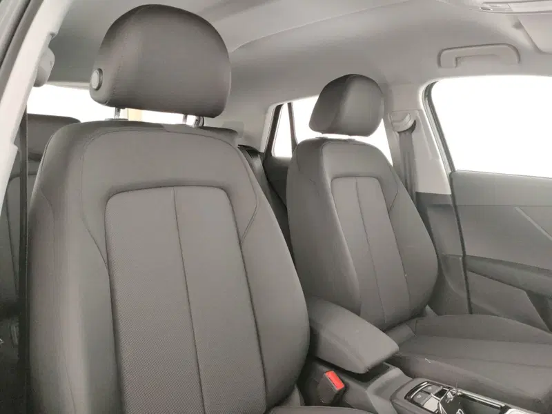 Audi Q2 usata a Napoli (9)