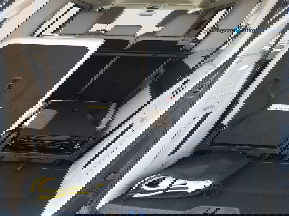 Volkswagen ID.Buzz nuova a Brescia (14)