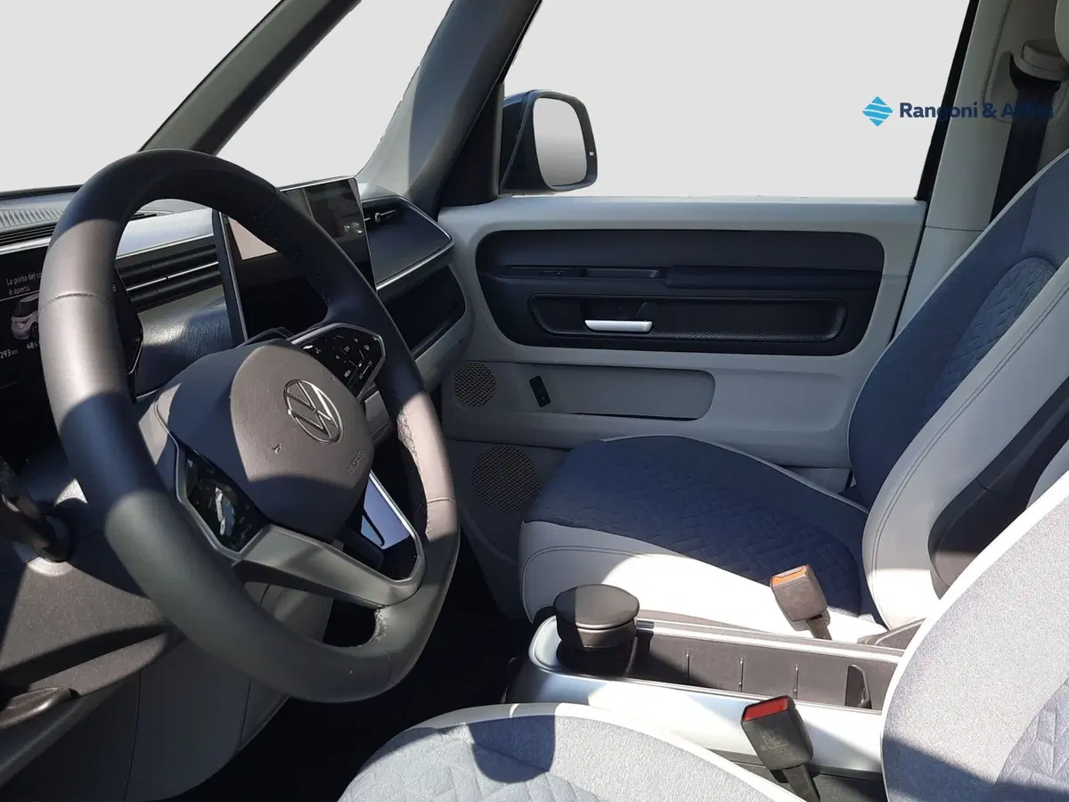 Volkswagen ID.Buzz nuova a Brescia (6)