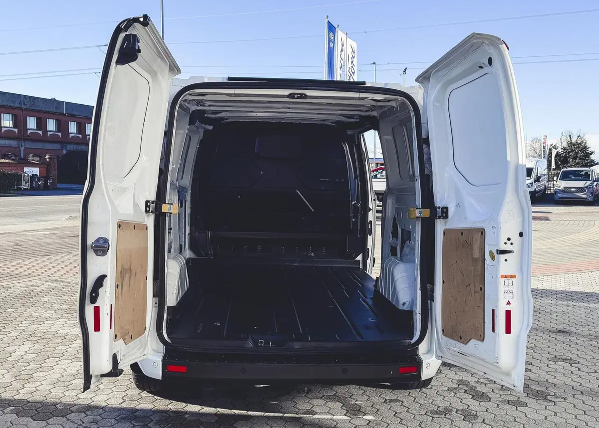 Ford Transit Custom Furgone usata a Vercelli (6)