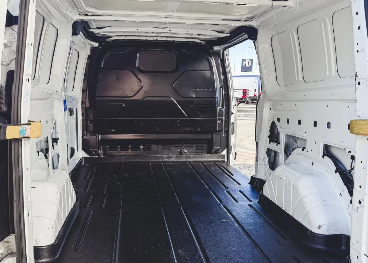 Ford Transit Custom Furgone usata a Vercelli (7)