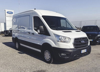 Ford Transit Furgone transit 310 2.0 tdci 130cv trend L2H2 E6.2 del 2021 usata a Novara