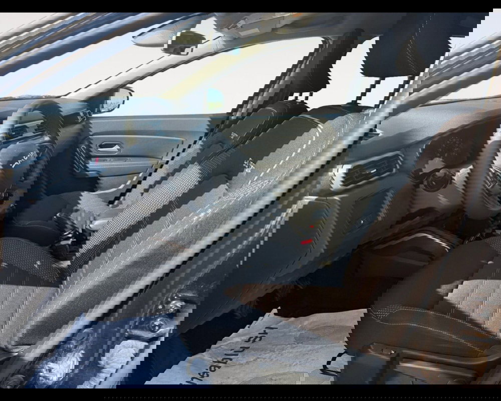 Dacia Duster usata a Ravenna (9)