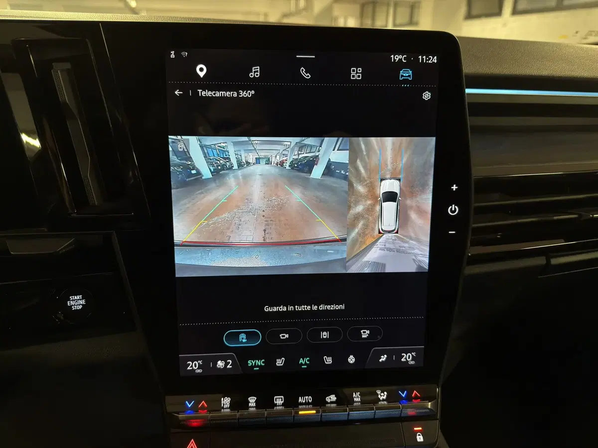 Renault Austral usata a Milano (14)