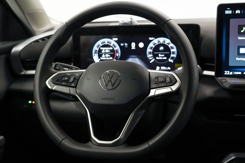 Volkswagen T-Roc nuova a Varese (12)