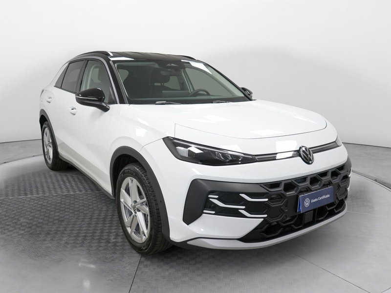 Volkswagen T-Roc nuova a Varese (3)