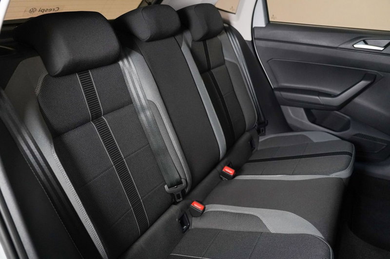 Volkswagen Polo nuova a Varese (14)