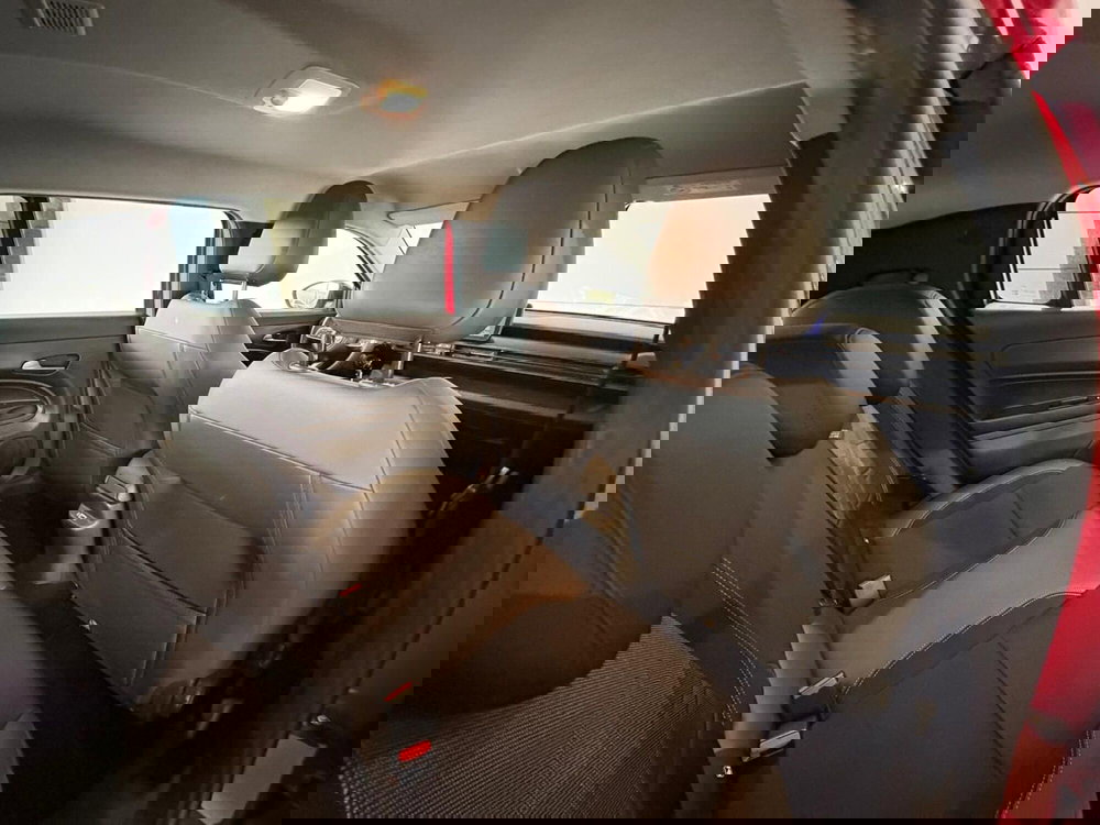 Jeep Avenger usata a Milano (17)