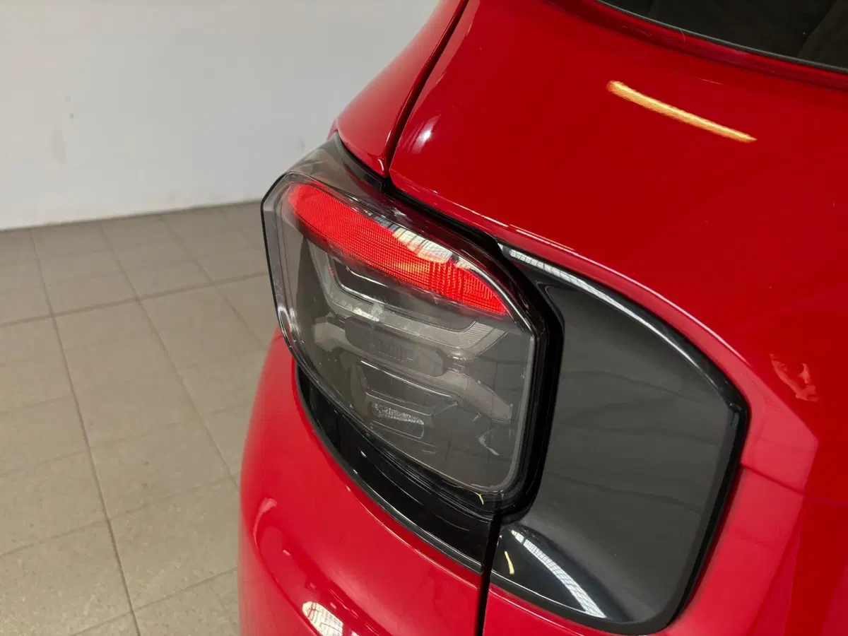 Jeep Avenger usata a Milano (20)