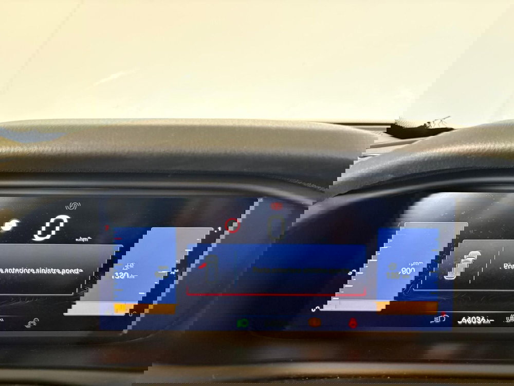 Jeep Avenger usata a Milano (8)