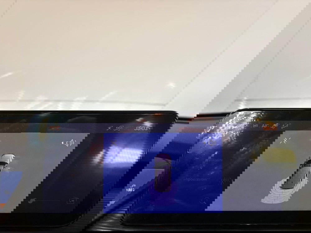 Jeep Avenger usata a Milano (9)