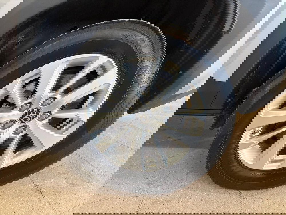Toyota Yaris Cross usata a Milano (20)