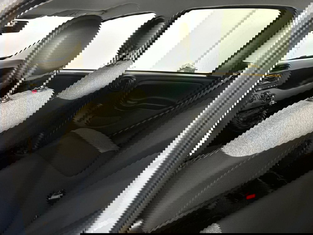 Fiat Panda Cross usata a Milano (11)