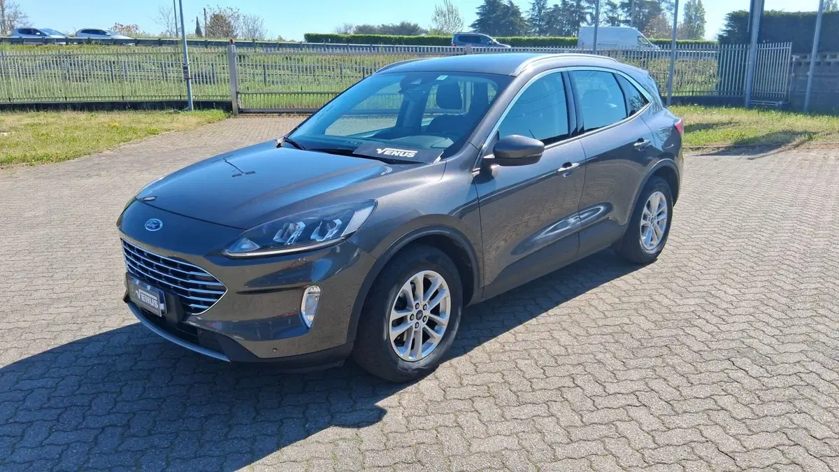Ford Kuga usata a Monza e Brianza (2)