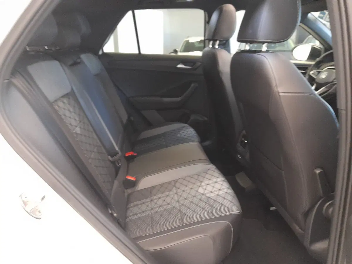 Volkswagen T-Roc usata a Bologna (18)