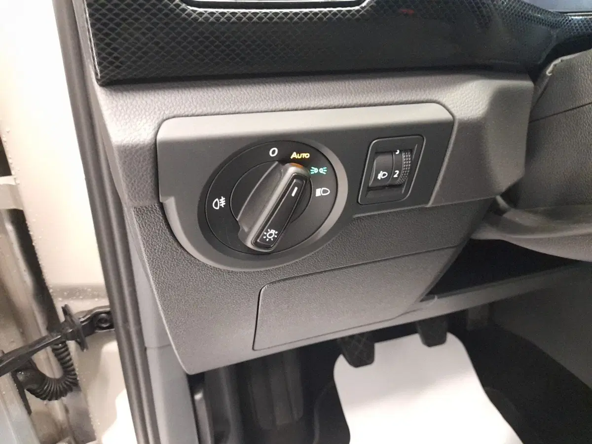 Volkswagen T-Cross usata a Bologna (10)