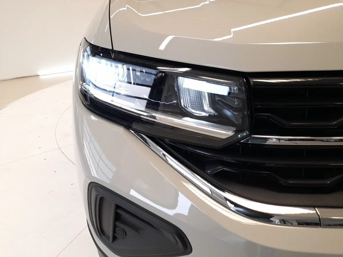 Volkswagen T-Cross usata a Bologna (7)