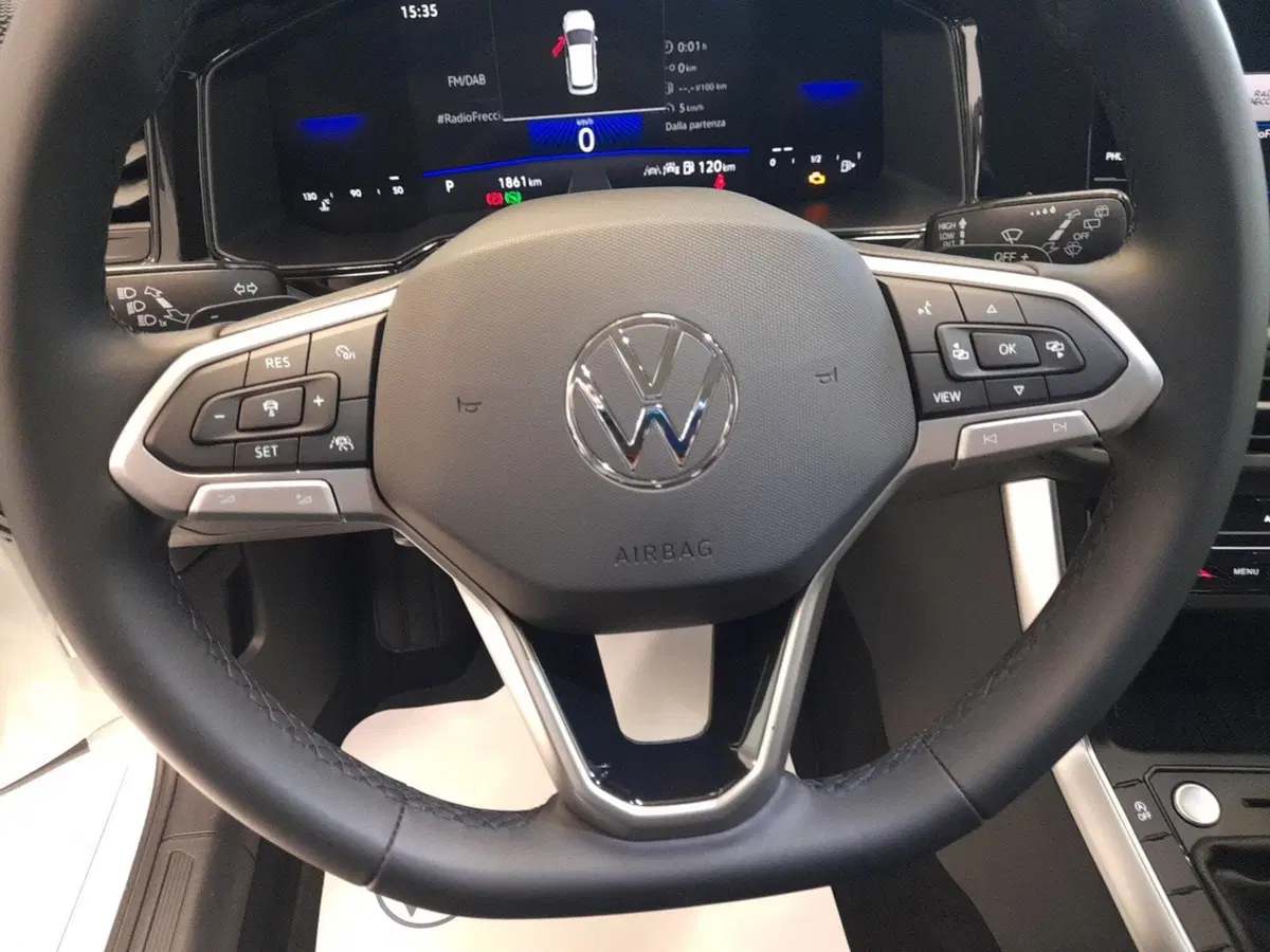 Volkswagen Taigo usata a Bologna (11)