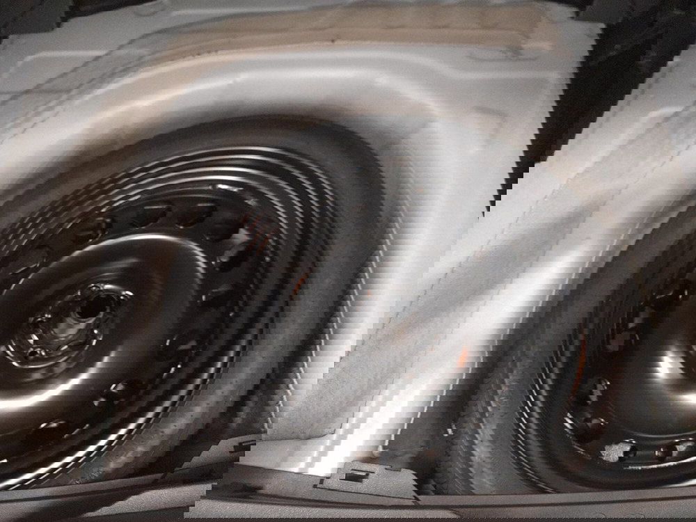 Volkswagen Taigo usata a Bologna (19)