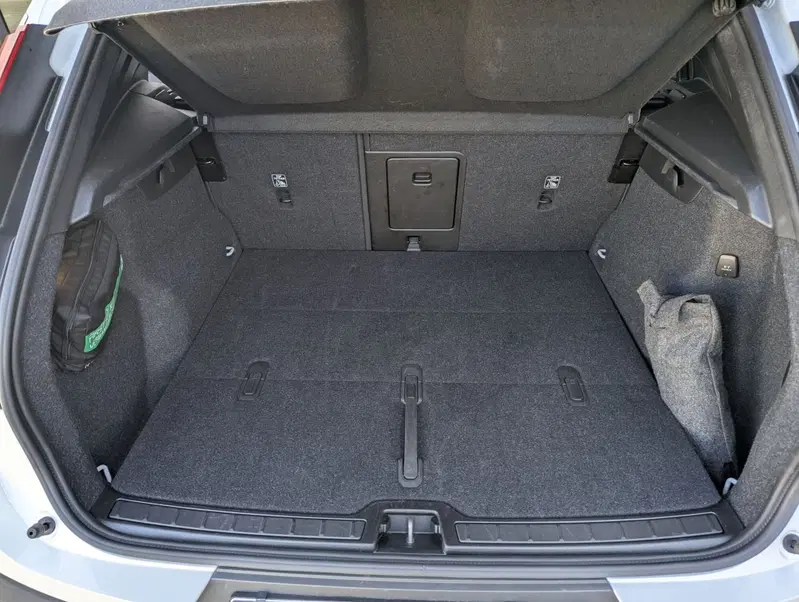 Volvo XC40 usata a Pescara (11)