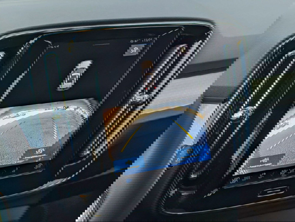 Volvo XC40 usata a Pescara (14)