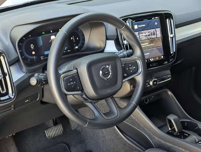 Volvo XC40 usata a Pescara (7)