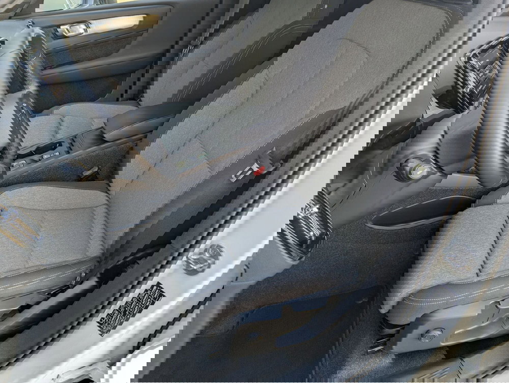 Volvo XC40 usata a Pescara (8)