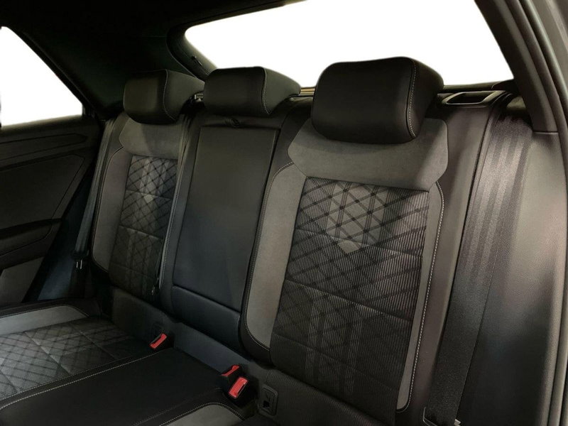 Volkswagen T-Roc usata a Prato (12)