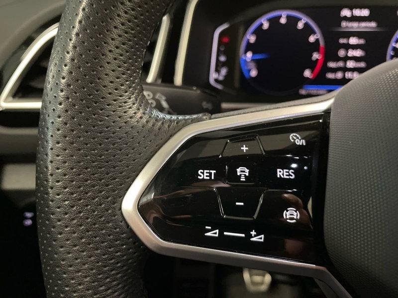 Volkswagen T-Roc usata a Prato (18)