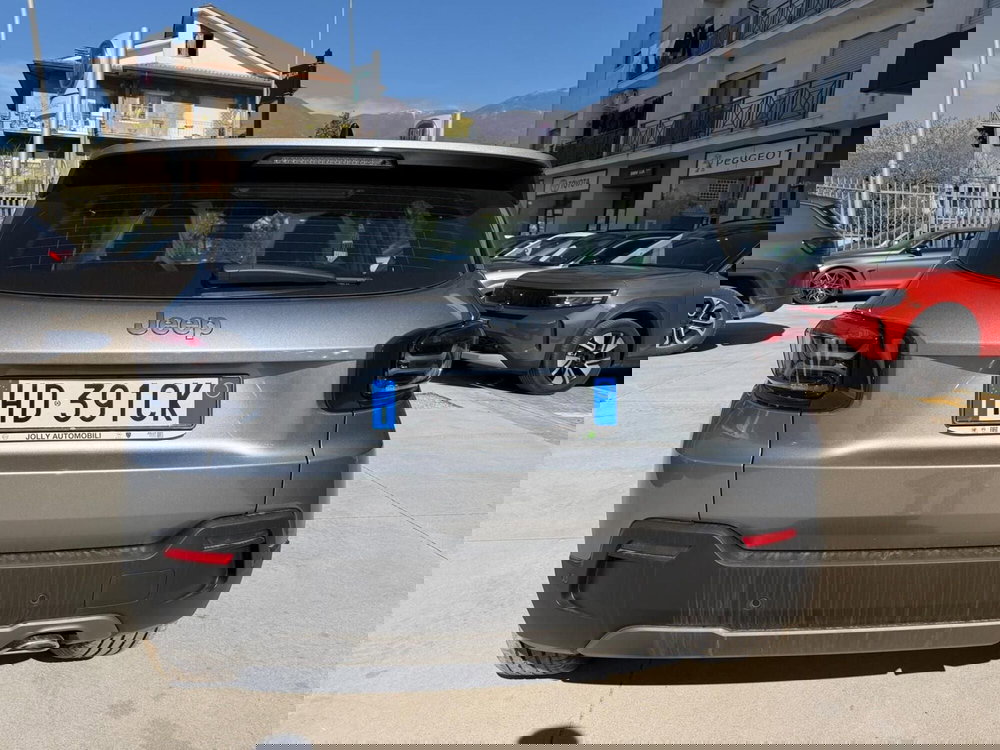 Jeep Avenger nuova a Frosinone (6)