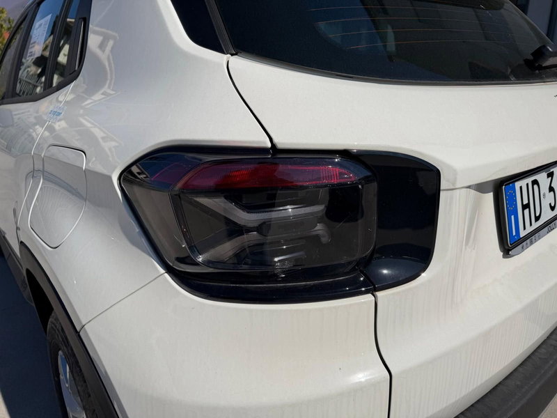 Jeep Avenger nuova a Frosinone (7)