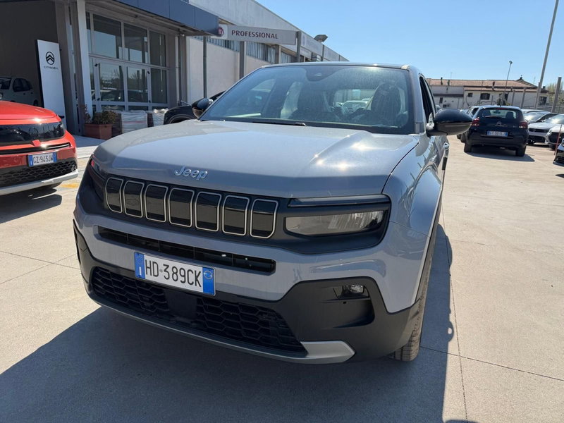 Jeep Avenger nuova a Frosinone (13)