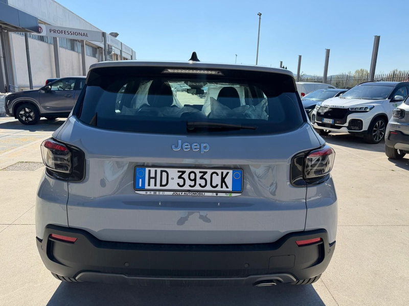 Jeep Avenger nuova a Frosinone (4)