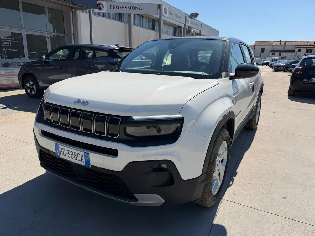 Jeep Avenger nuova a Frosinone (2)