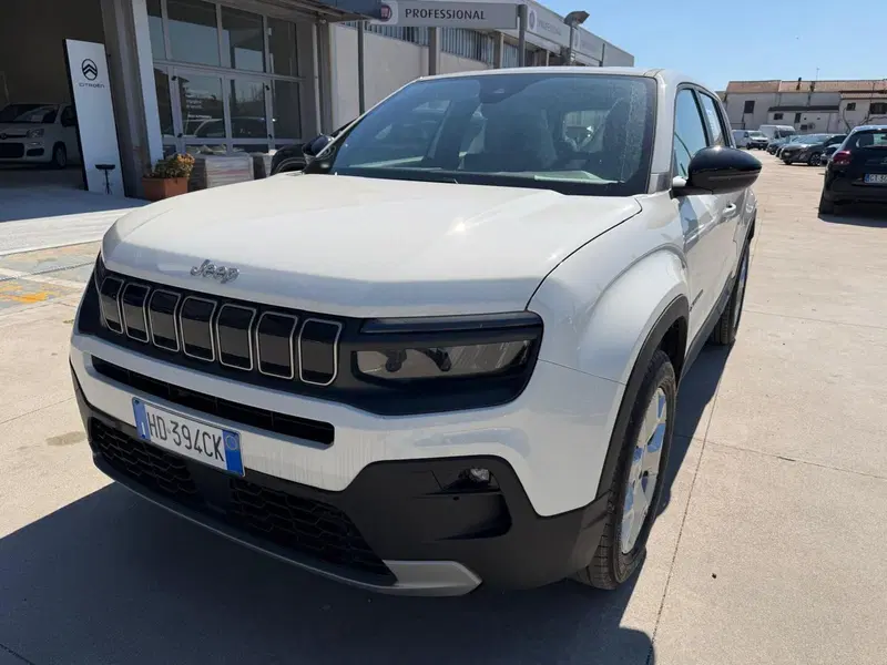 Jeep Avenger nuova a Frosinone (5)